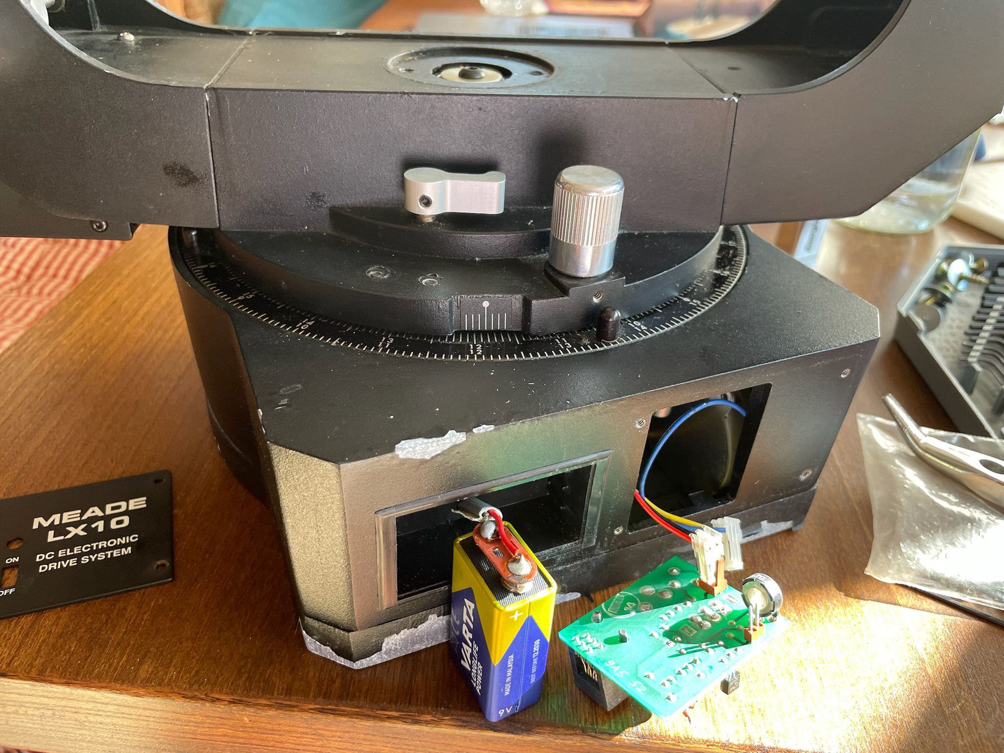 The old LX-10 mount